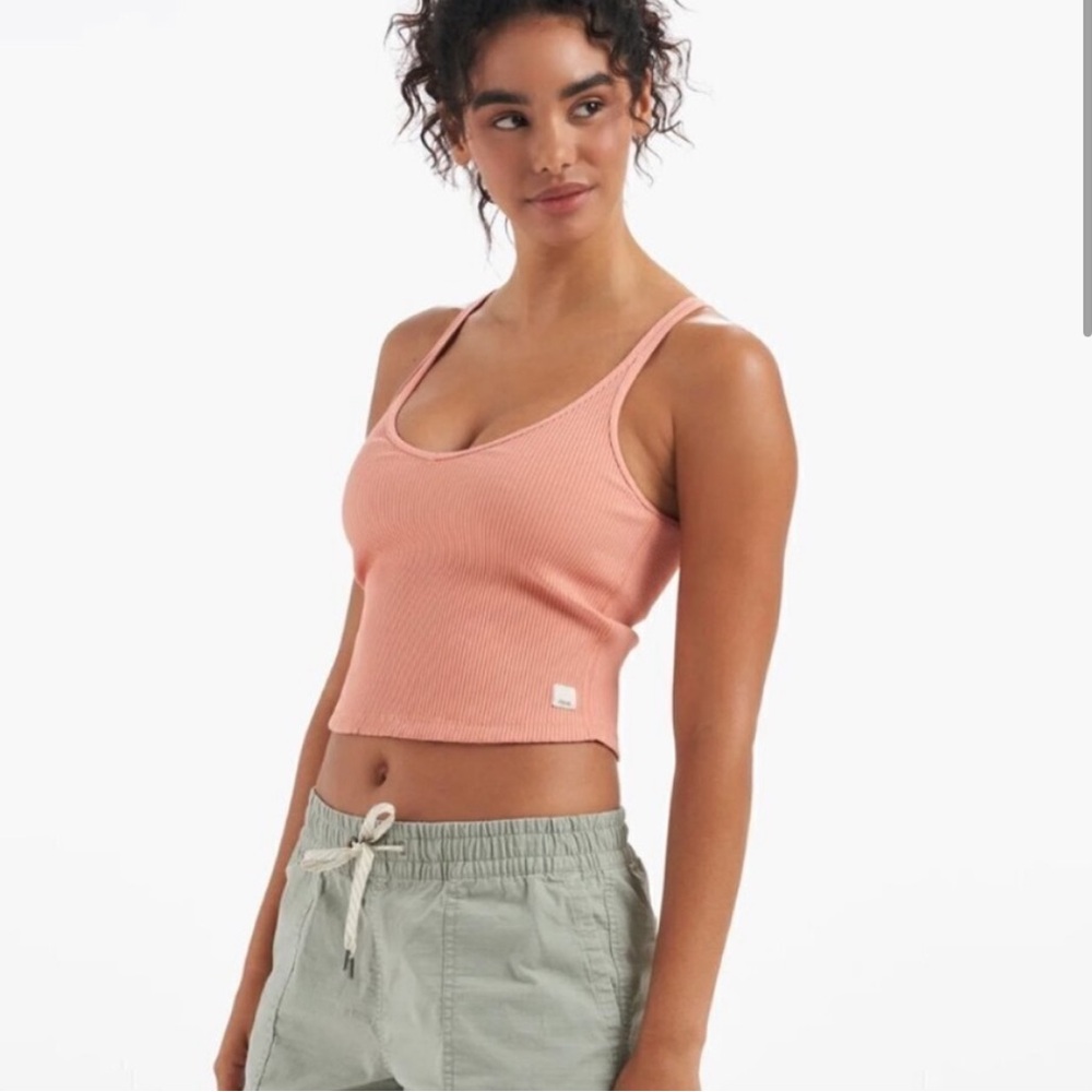 Vuori Women’s Rib‎ Cropped Tank in Light Cinnamon Size Extra Small